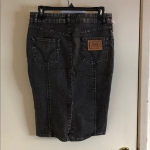 D&G grey denim pencil skirt